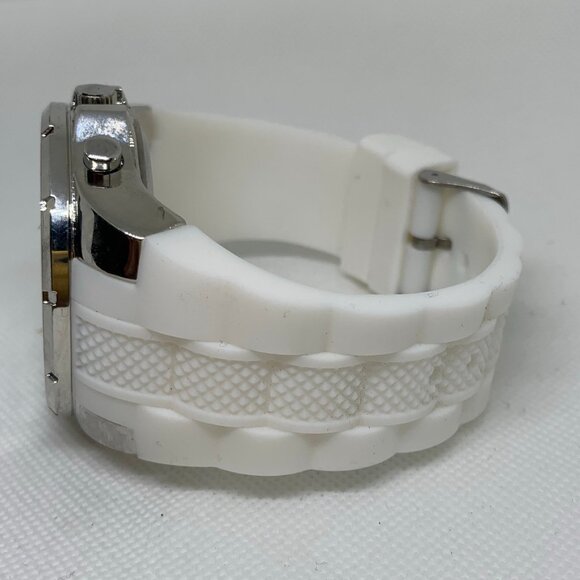 U.S. Polo Assn. men Watch Analog and Digital Silver tone 52mm round case running - Picture 4 of 8